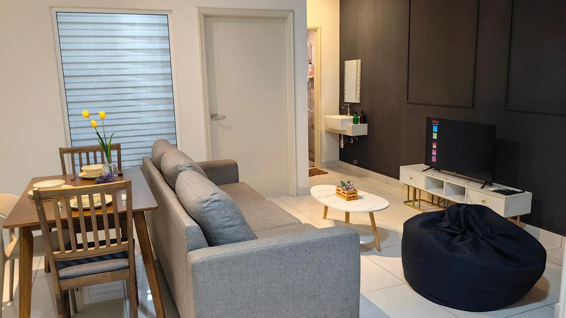 Arte Mont Kiara Mitec Publika Matrade Kuala Lumpur 1R2B 4 Pax Apartment Malaysia